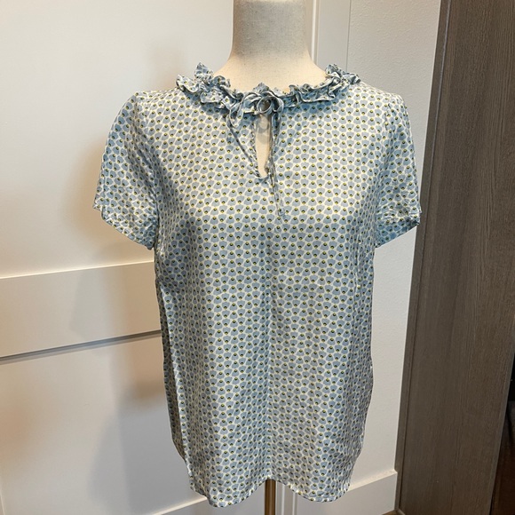 Preowned Boden Silk Blend Top Size 8 good condition